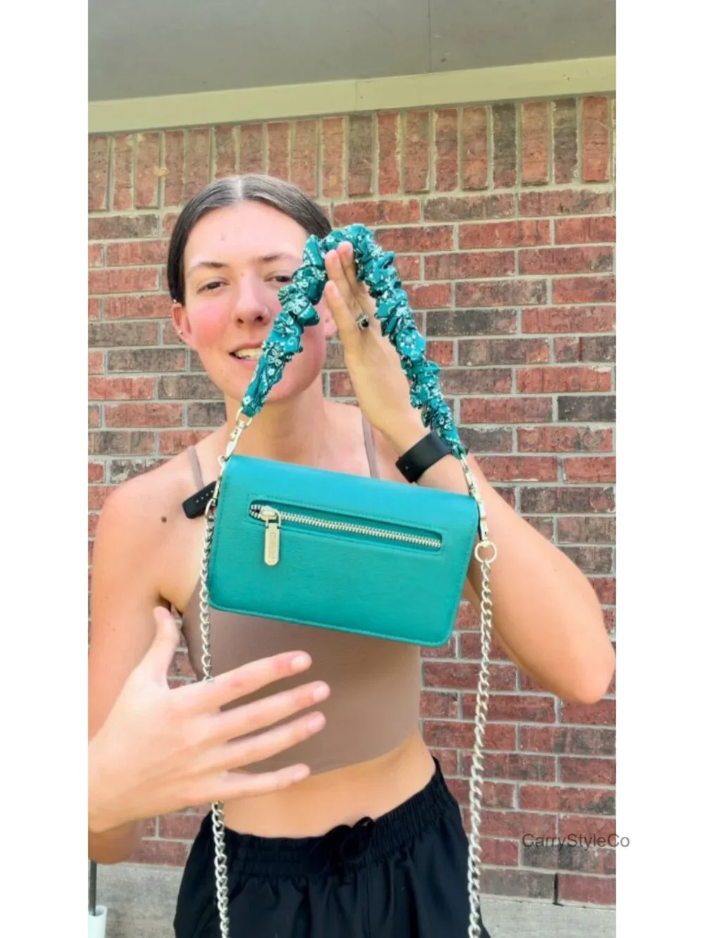Convertible Crossbody Purse with Detachable Chain and Ruched Straps
